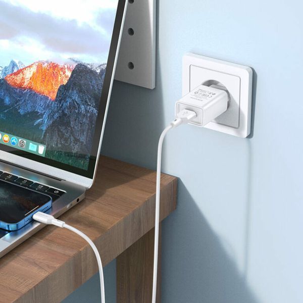 Зарядный блок Borofone BA68A (1USB/2.1A) + кабель Lightning белый